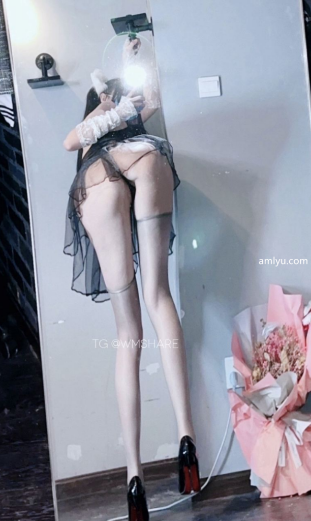 图片[3]-免费分享一波图集来自：小艾吃不饱，没有漏点的图，大家看看就好好看的还在后面，这个是只有图片，喜欢擦边的可以看看.-SS网红科技