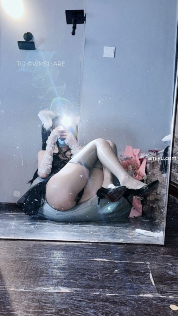 图片[1]-免费分享一波图集来自：小艾吃不饱，没有漏点的图，大家看看就好好看的还在后面，这个是只有图片，喜欢擦边的可以看看.-SS网红科技